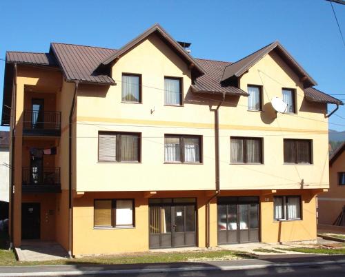 Pale Apartment | Apartman Balta