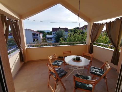 Ljubuski Apartment | Apartman Cherry
