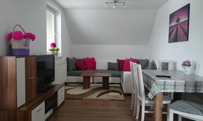 Velka Lomnica Apartment | apartman Lusy