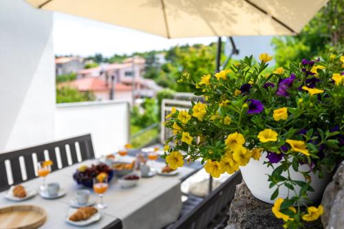 Vrbnik Apartment | Apartman MARIS