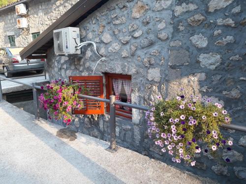 Rijeka Crnojevica Apartment | Apartman Sofranac