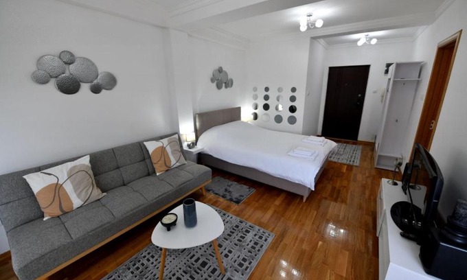 Cacak Apartment | Apartman-studio “Suzana”