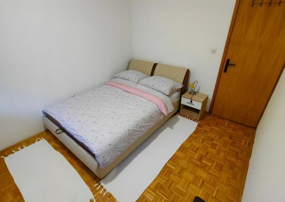 Pale Apartment | Apartman Terzić