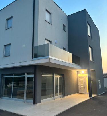 Skatari Apartment | Apartman TINI 1