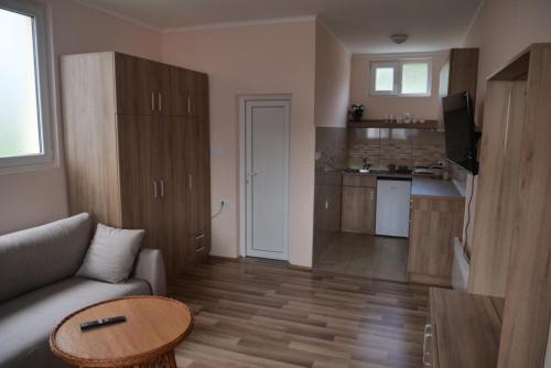 Gornji Milanovac Apartment | Apartman VUD