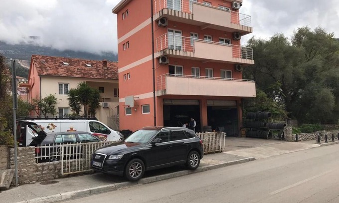Podmaine House | Apartmani Franeta Budva