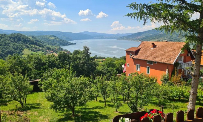 Donji Milanovac Apartment | Apartmani Kuljanin