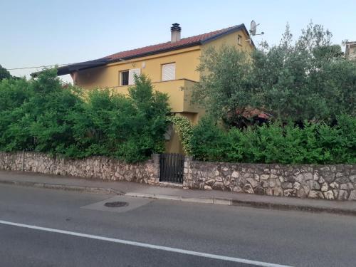 Malinska-Dubasnica Apartment | Apartmani Ljerka Malinska