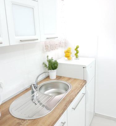 Bilice Apartment | Apartmani Luka & Iva