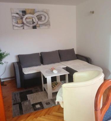 Kraljevo Apartment | Apartmani Milica