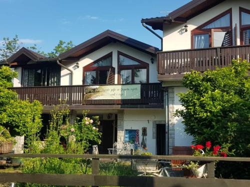 Duga Resa Apartment | APARTMANI SRCE MREŽNICE