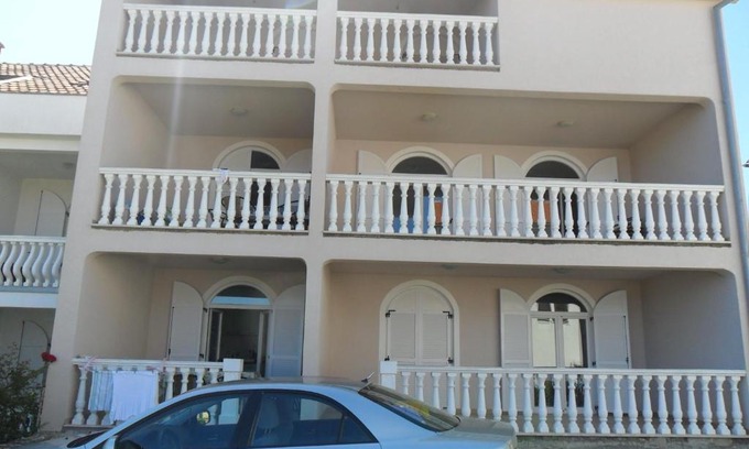 Malinska-Dubasnica Apartment | Apartmani Tomičić