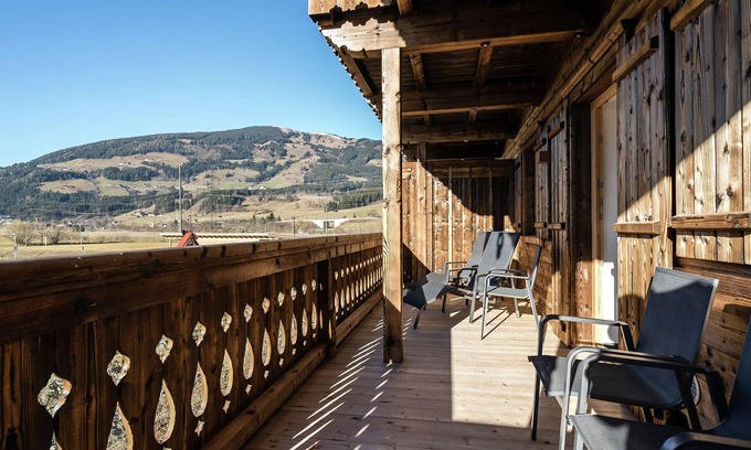 Hollersbach im Pinzgau Ski Chalet | Apartment in Hollersbach with sauna near ski area