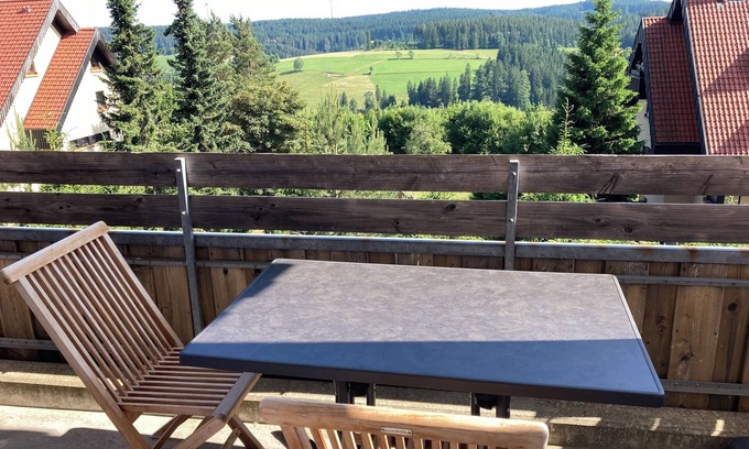 Schonach im Schwarzwald Apartment | Apartment at 980 m, with balcony, parking place and internet, close byTriberg