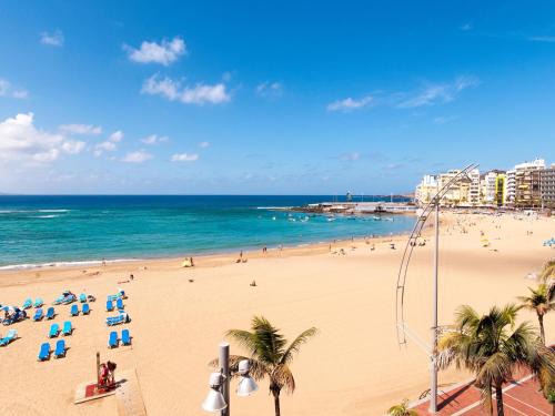 Las Palmas de Gran Canaria Apartment | Apartments Las Canteras Beach LM3 by VillaGranCanaria