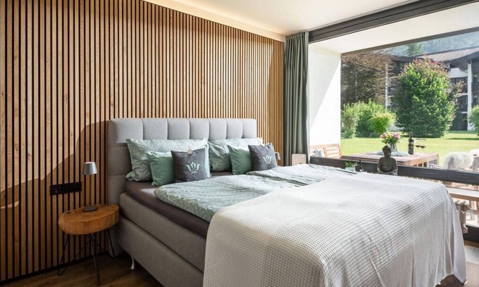 Sankt Martin bei Lofer Apartment | Apartment Mia - Ferienwohnung Mitterer - Schlosspark Grubhof