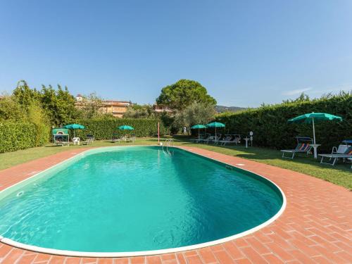 Tuoro sul Trasimeno Apartment | Apartment 1 km from Lago Trasimeno