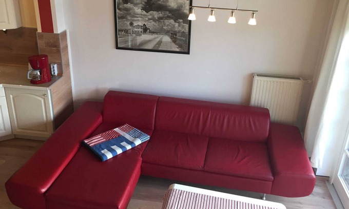 Hinrichshagen Cottage | Apartment 1 - restaurant and boarding Schinkenkrug - Property 50882