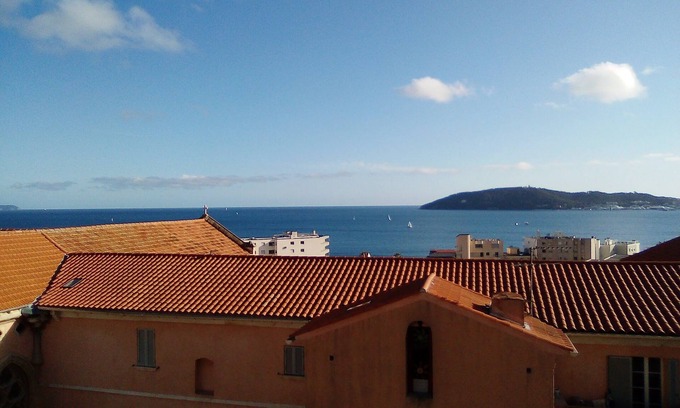 Le Mourillon Apartment | Apartment 100m from the beaches
