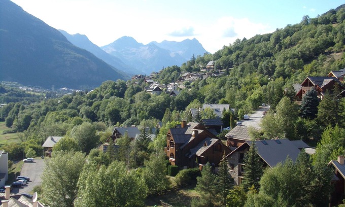 Saint-Chaffrey Apartment | APARTMENT 2 TO 4 PEOPLE - SERRE CHEVALIER 1350 m - BEAUTIFUL VIEW ON THE MOUNTAIN