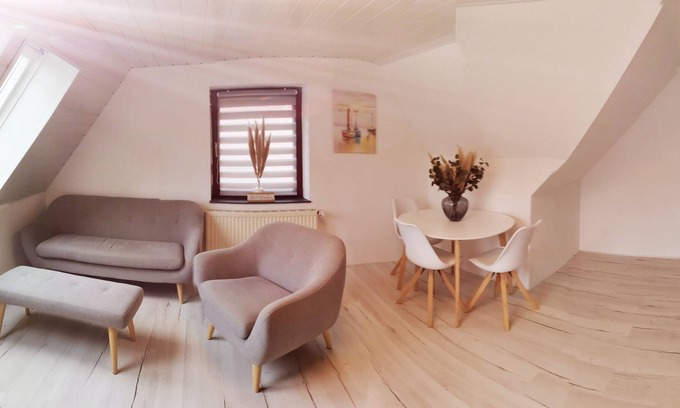 Gadendorf Apartment | Apartment 22