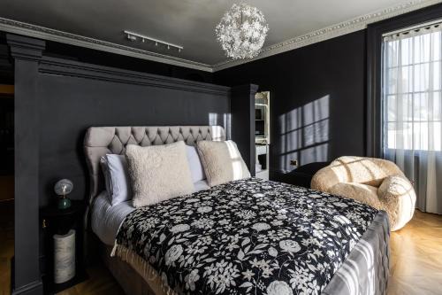 Chepstow Apartment | Apartment 3