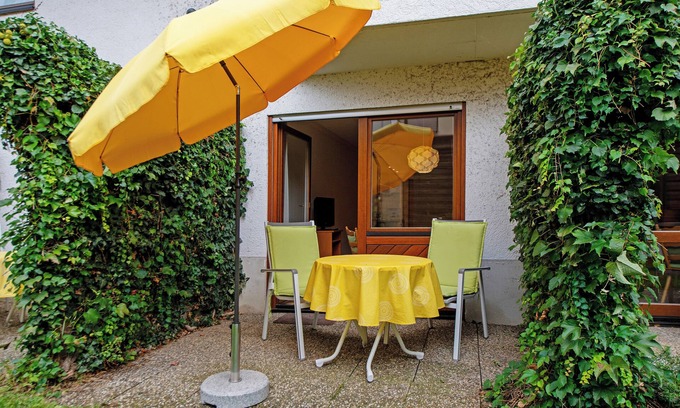 Bad Bellingen Apartment | Apartment '3' with Private Terrace and Wi-Fi