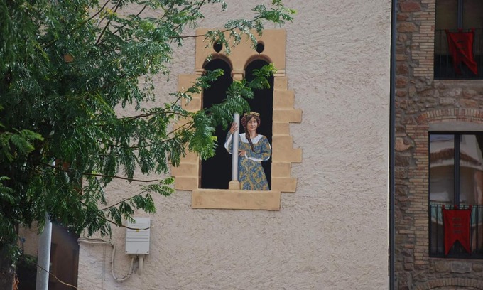 Balaguer Apartment | Apartment '4 People -1' with Shared Terrace, Wi-Fi and Air Conditioning