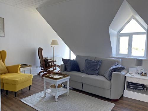 Roundstone House | Apartment 454 - Roundstone