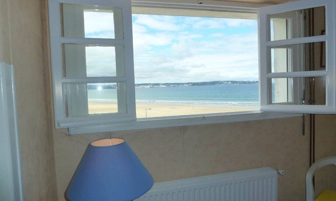 Finistere Apartment | - Apartment 6 -