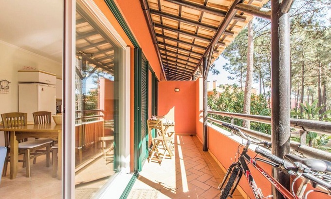 Charneca de Caparica e Sobreda Apartment | Apartment Anibal - Lovely Apartment in Aroeira Golf Resort by Allure Villaslas