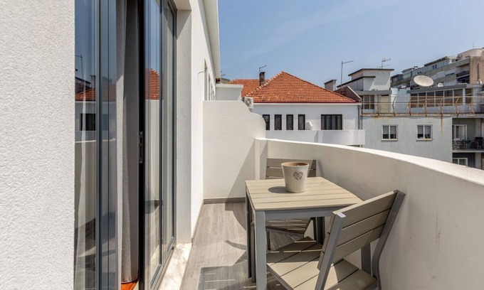 Centro / Baixa Villa | Apartment Abilio - Five Bedroom Villa, Sleeps 12