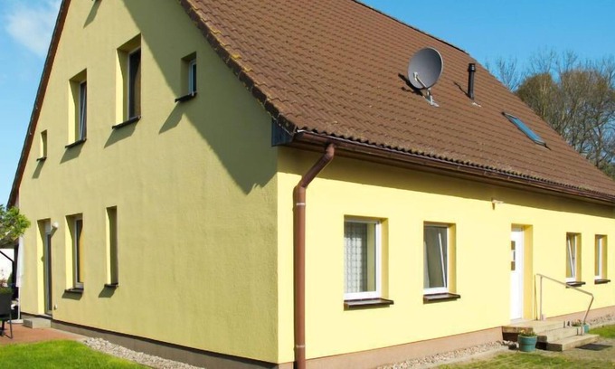 Waase Apartment | Apartment Am Strom (UMZ107) in Waase - 5 persons, 2 bedrooms