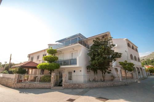 Kupari Apartment | Apartment and Rooms Mato