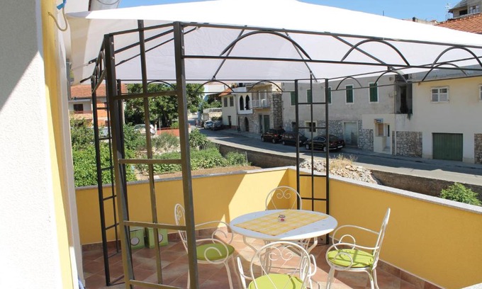 Zaton Apartment | Apartment Antić