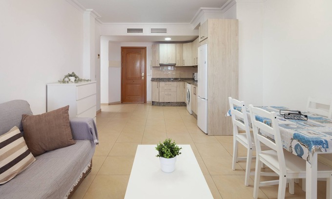 La Cala del Moral Apartment | Apartment 'Apartamento La Cala' with Sea View, Wi-Fi and Air Conditioning