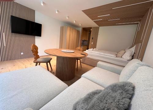 Sankt Martin bei Lofer Apartment | Apartment mit Indoor Pool und Garten