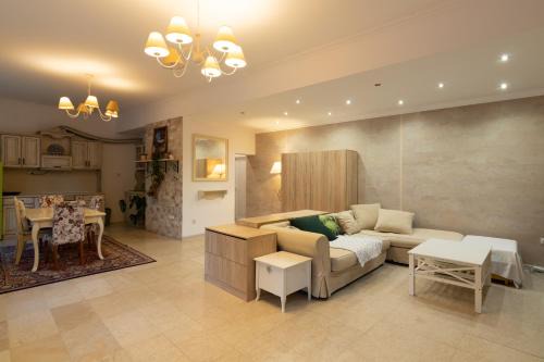 Veliko Tarnovo Apartment | Apartment Atlanta 1