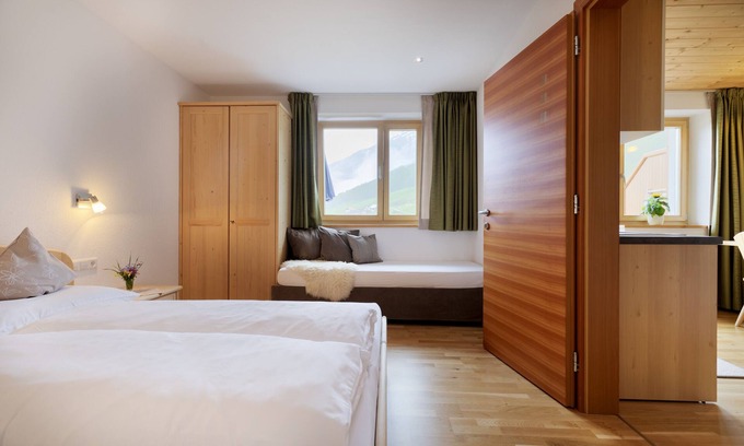 Malles Venosta Apartment | Apartment 'Ausserglieshof Wohnung Portles' with Mountain View, Shared Garden and Wi-Fi