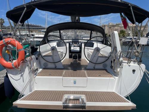 Cascais Boat Rental | Apartment Barco Cascais Hanse