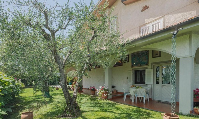 Massa Apartment | Apartment Bernardini by Interhome