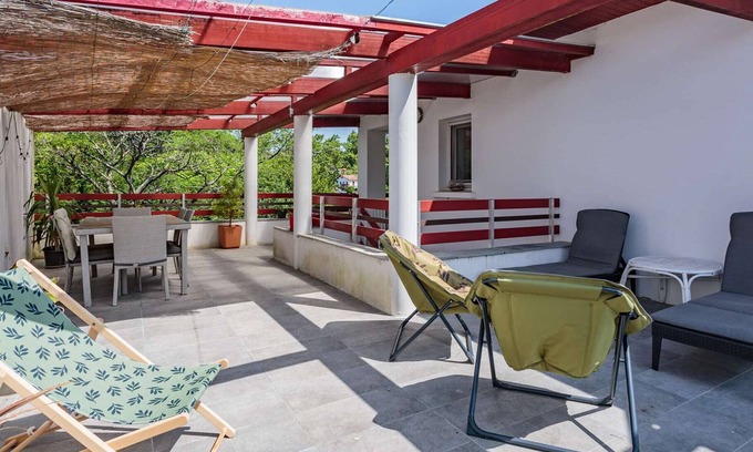 Briscous Apartment | Apartment Briscous, 4 bedrooms, 7 persons