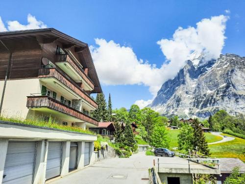 Grindelwald Apartment | Apartment Chalet zur Höhe by Interhome