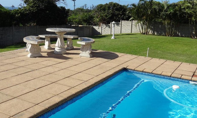 Port Edward Apartment | Apartment Chianti's