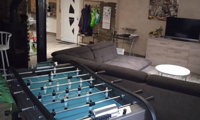Cuxac-dʼAude Apartment | Apartment 'Cocon Spacieux' with Balcony, Wi-Fi and Air Conditioning