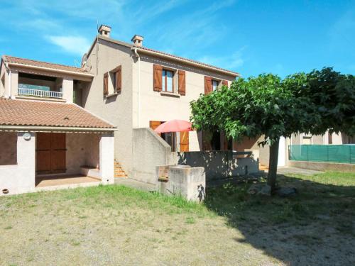 Santa-Maria-Poggio Apartment | Apartment Dami II-2 by Interhome