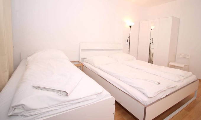 Offenbach am Main Apartment | Apartment for 4 Guests in the City Center