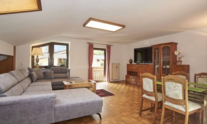 Konigssee Apartment | Apartment Hoher Göll, 1-4 persons, 125 sqm, 2 bedrooms, balcony, near Königssee
