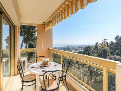 Fabron Apartment | Apartment Domaine du Clairfontaine by Interhome