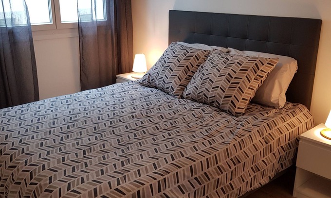 Kerherou Apartment | Apartment downtown concarn home